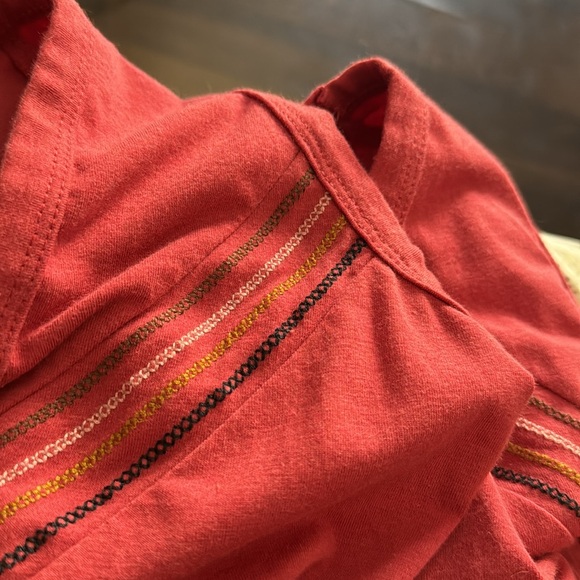 Evereve Embroidered Stripes Tank Top Red Medium - Picture 7 of 7